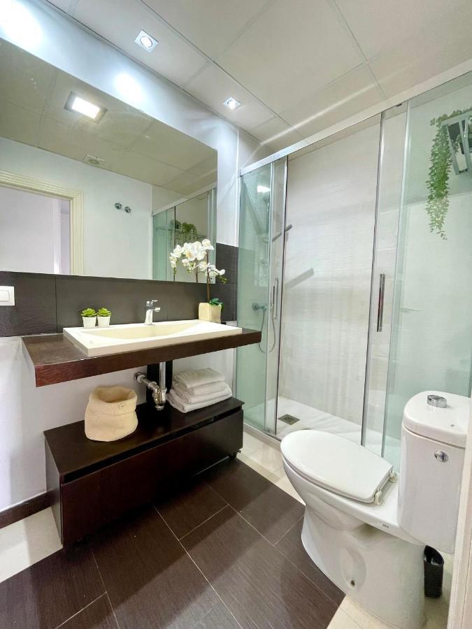 Gatu Premium Atico Caleta , Preferente Mayores De 25 Anos Y Familias Apartment Cadiz